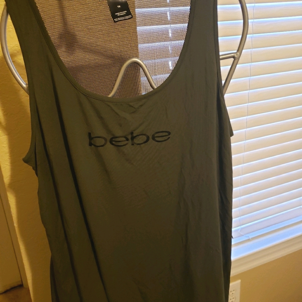 Bebe Women's Tank Top Sz 1X New!!!